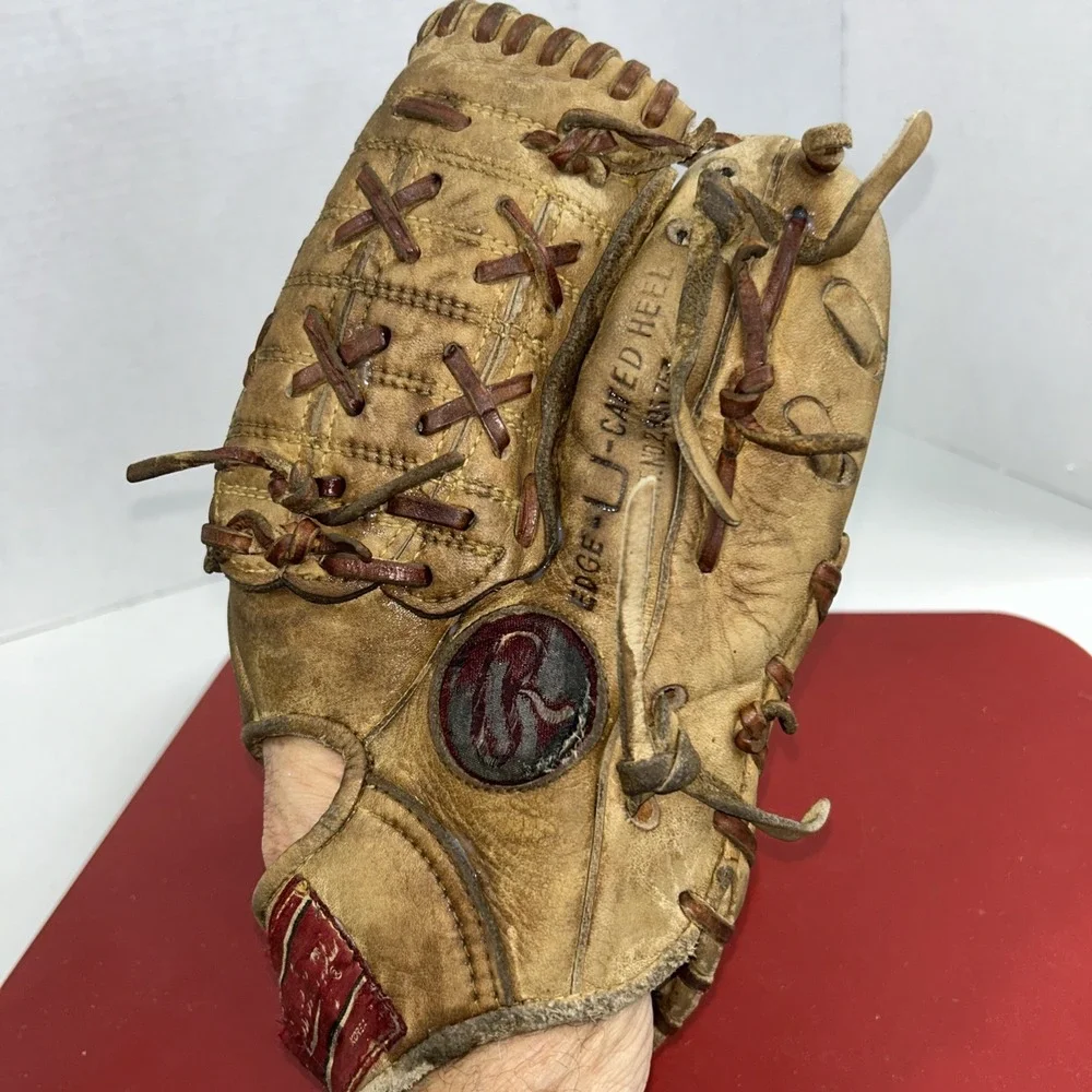 Vintage Rawlings GJ 59 Reggie Jackson Baseball Glove‎ R-Hnd Throw Wing Tip